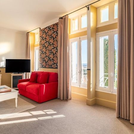 Hostellerie Du Chateau Des Fines Roches Châteauneuf-du-Pape المظهر الخارجي الصورة