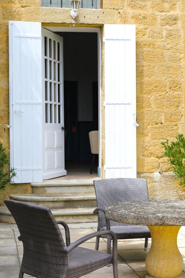 Hostellerie Du Chateau Des Fines Roches Châteauneuf-du-Pape المظهر الخارجي الصورة