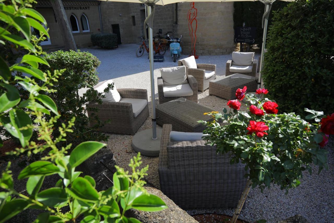 Hostellerie Du Chateau Des Fines Roches Châteauneuf-du-Pape المظهر الخارجي الصورة